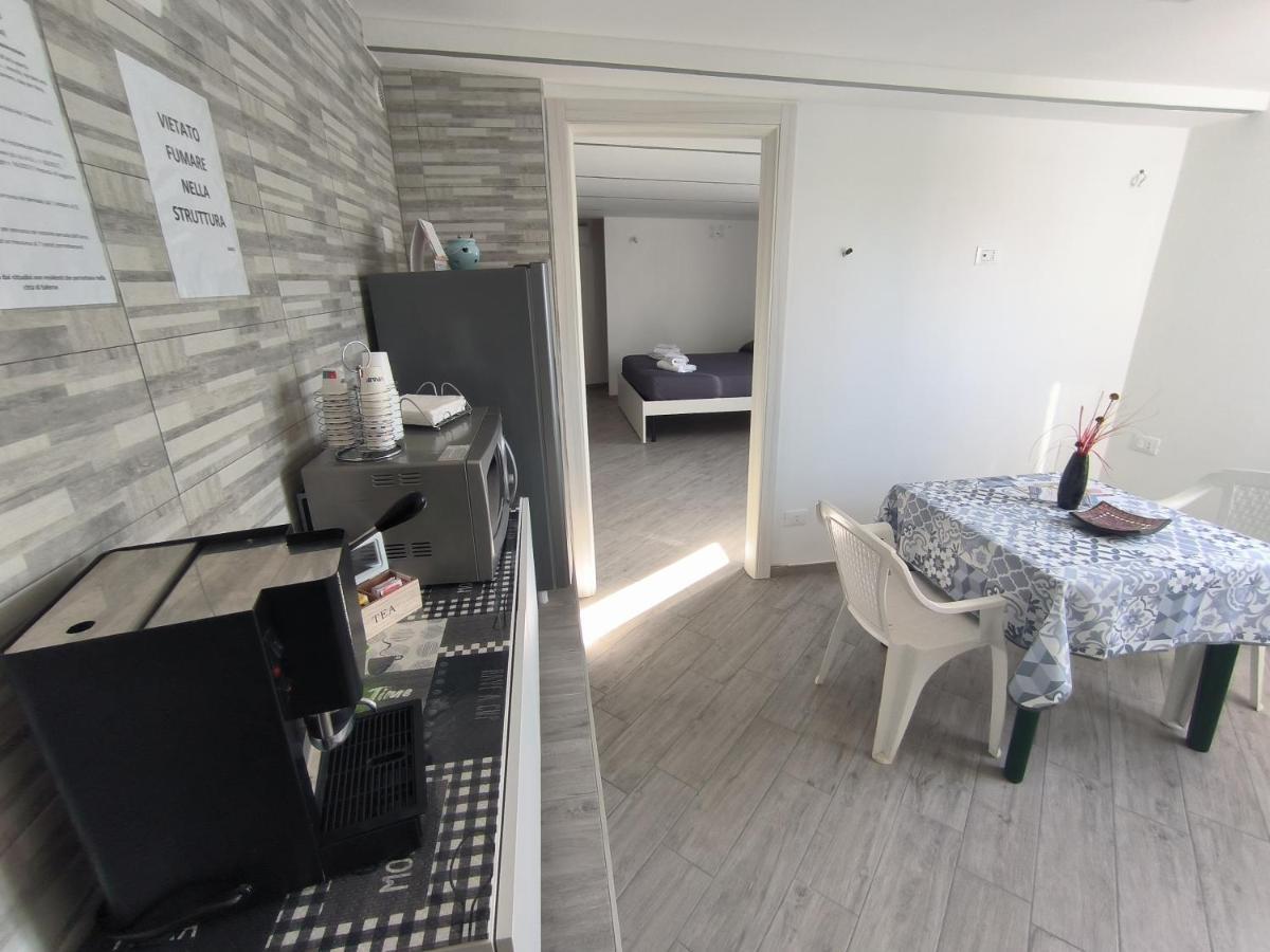 B&B Vicolo50 萨莱诺 外观 照片