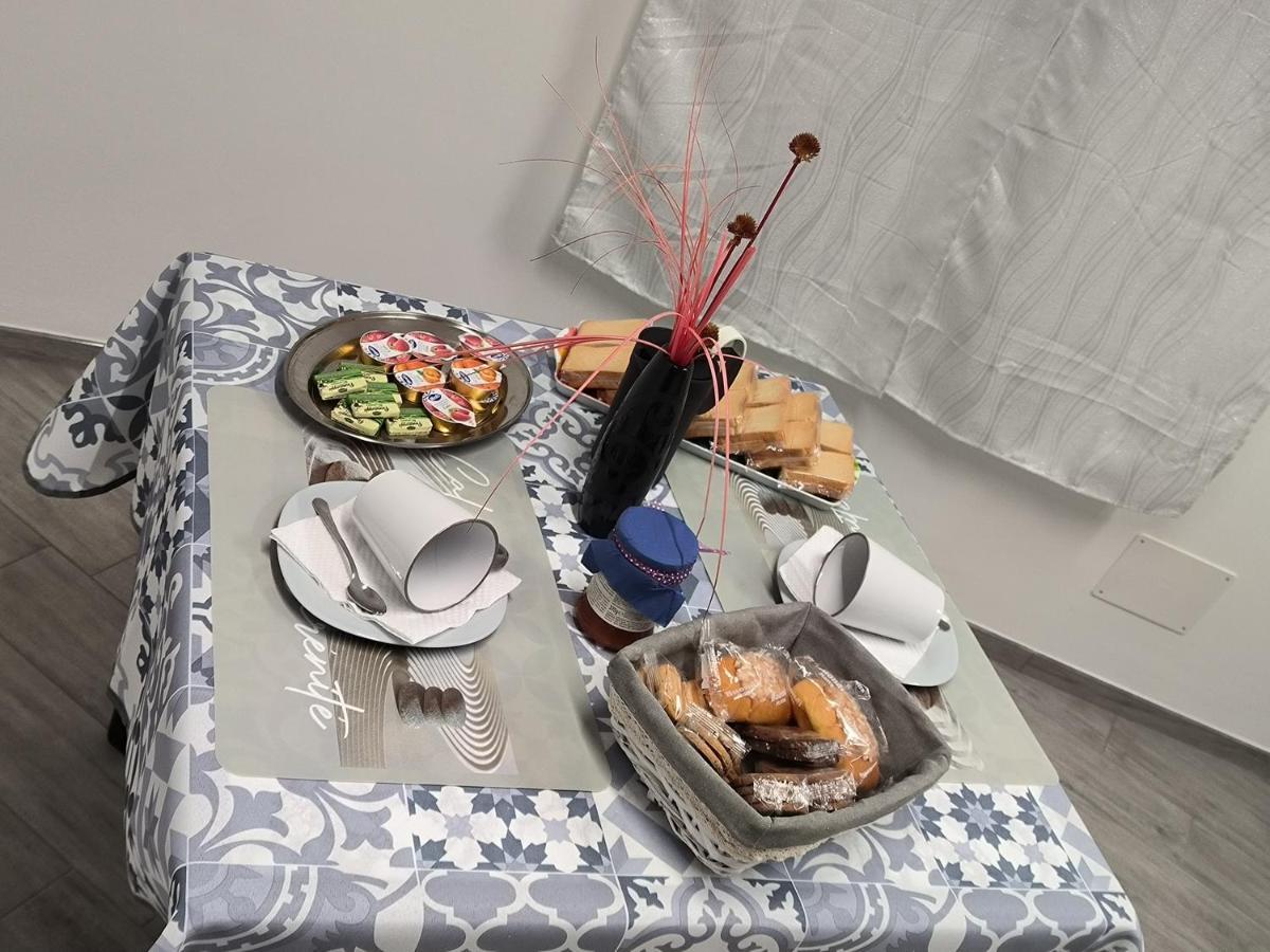 B&B Vicolo50 萨莱诺 外观 照片